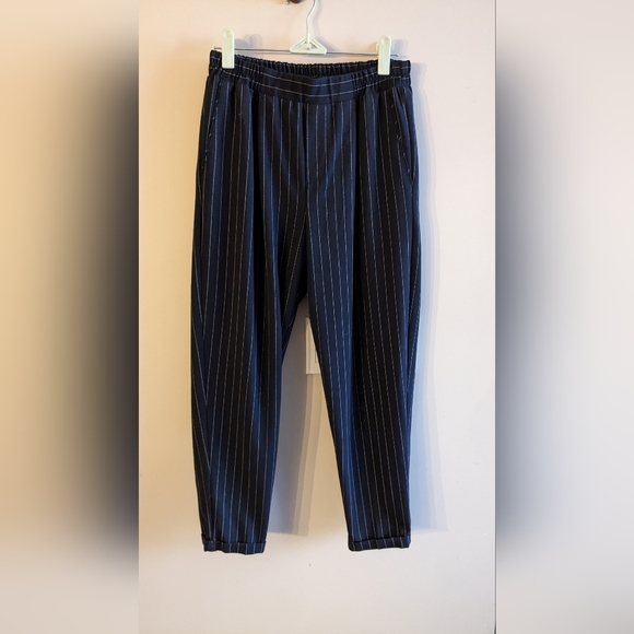 Bershka elastic waist pinstripe dress trouser - Picture 4 of 4